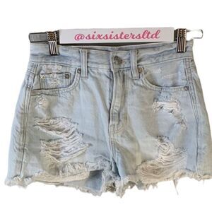 American eagle faded distressed denim cut off jeans size 00. Decorative pockets.